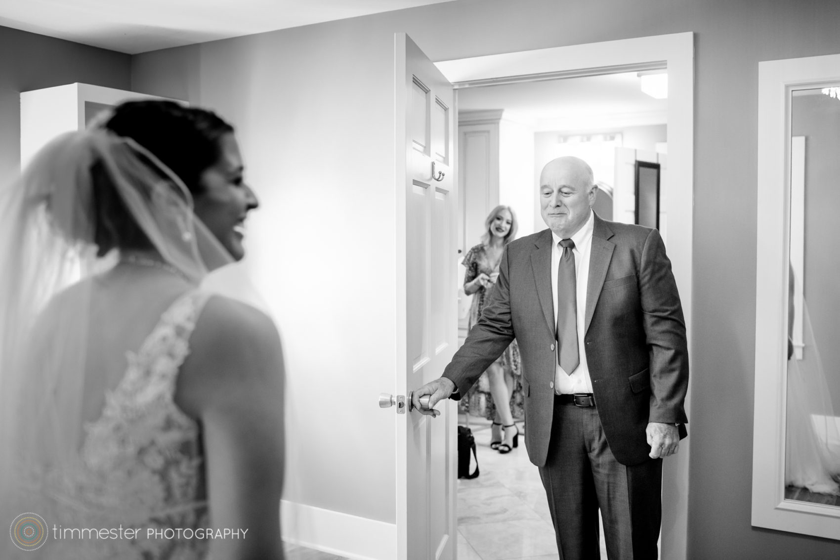 A wedding with a first look with dad at Dorsett House in North Carolina
