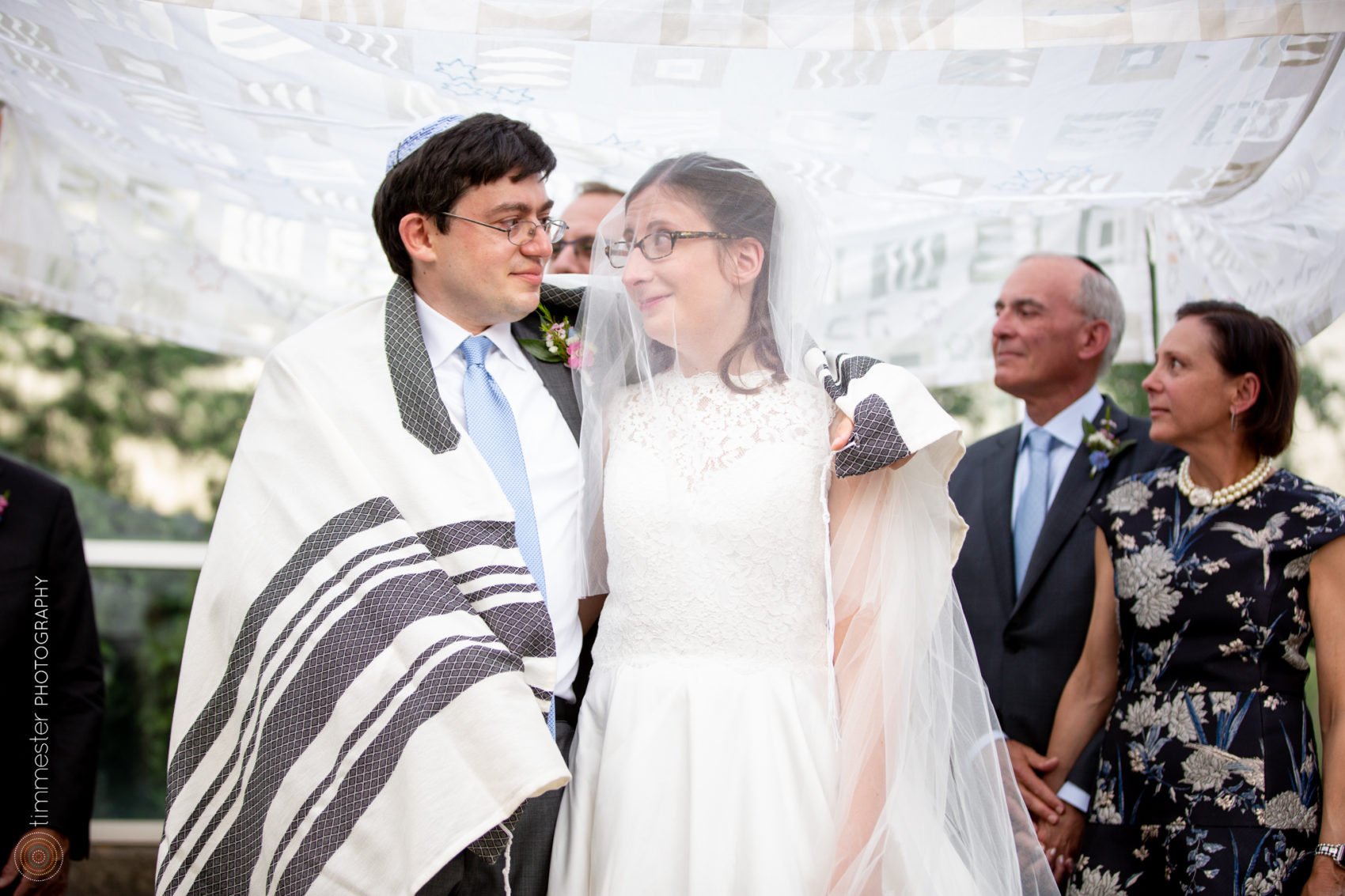 A Museum of Life and Science outdoor Jewish wedding ceremony