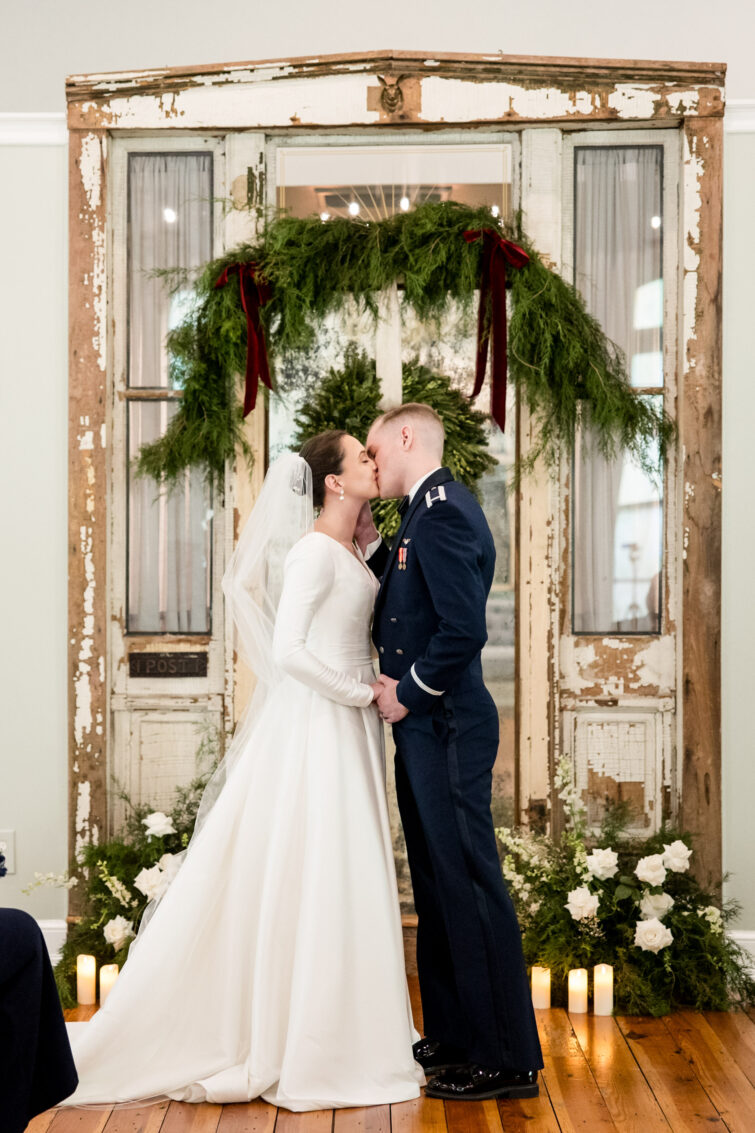 Parlour at Manns Chapel wedding in Chapel Hill, North Carolina